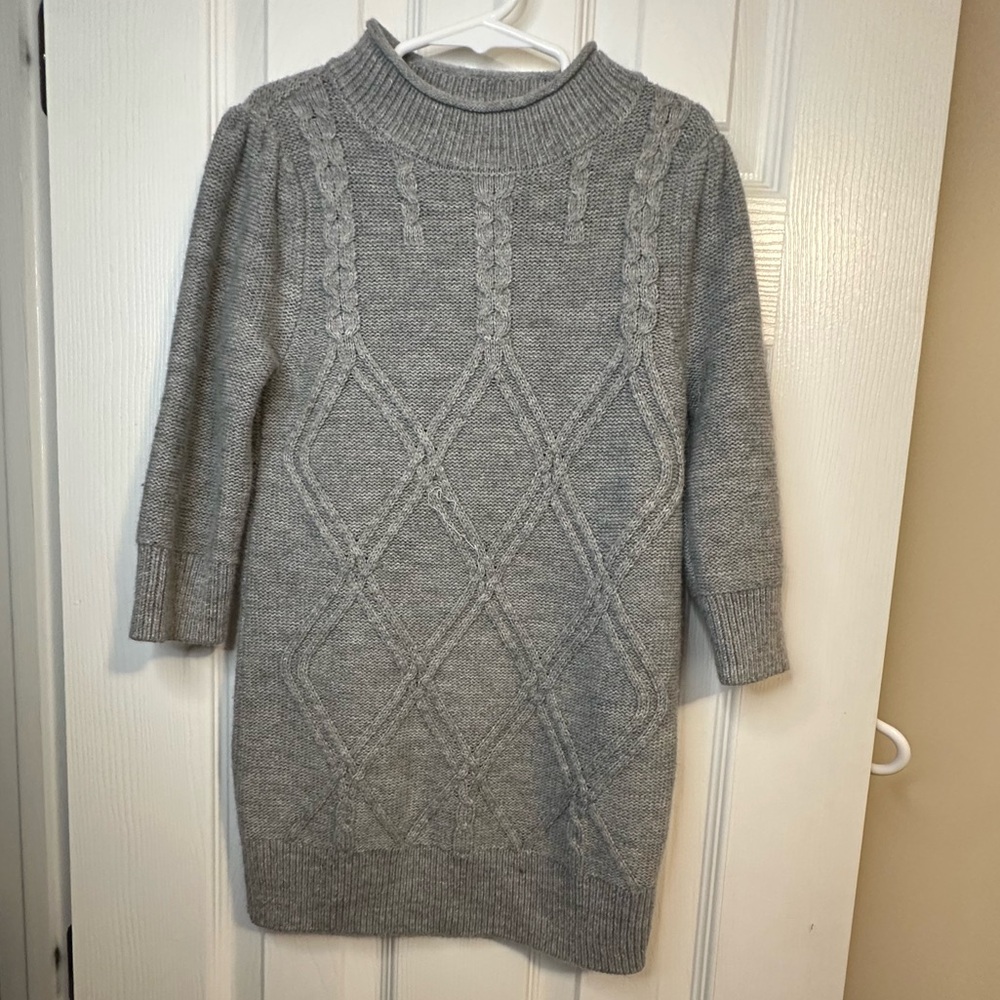 Girls gray sweater dress, no tag, see measurements.
